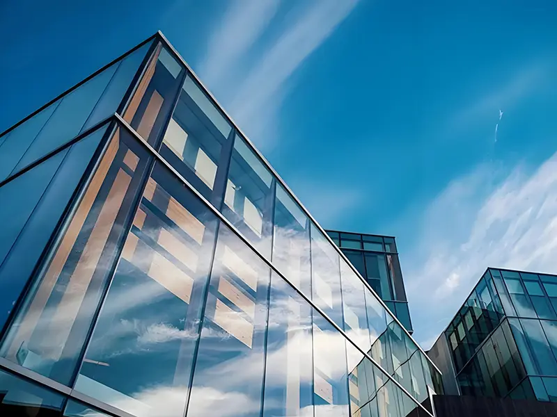Can Low-E Insulated Glass Help the Construction Industry Achieve Its "Dual Carbon" Goals?